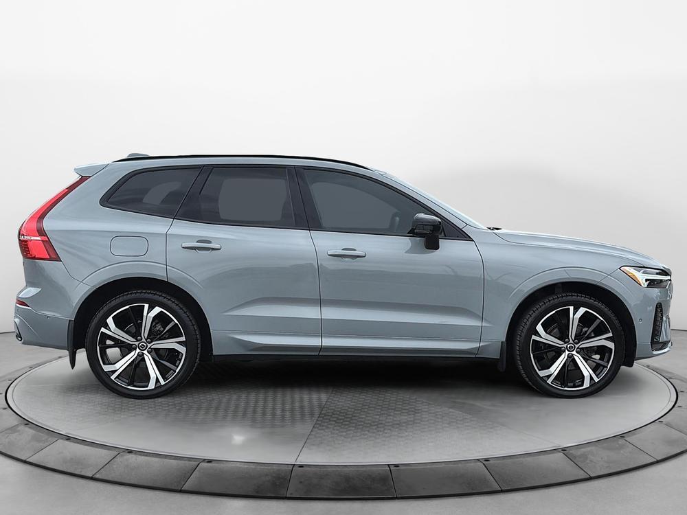 Volvo XC60 B5 ULTIMATE AWD DARK THEME 2024 d&rsquo;occasion à vendre - 8