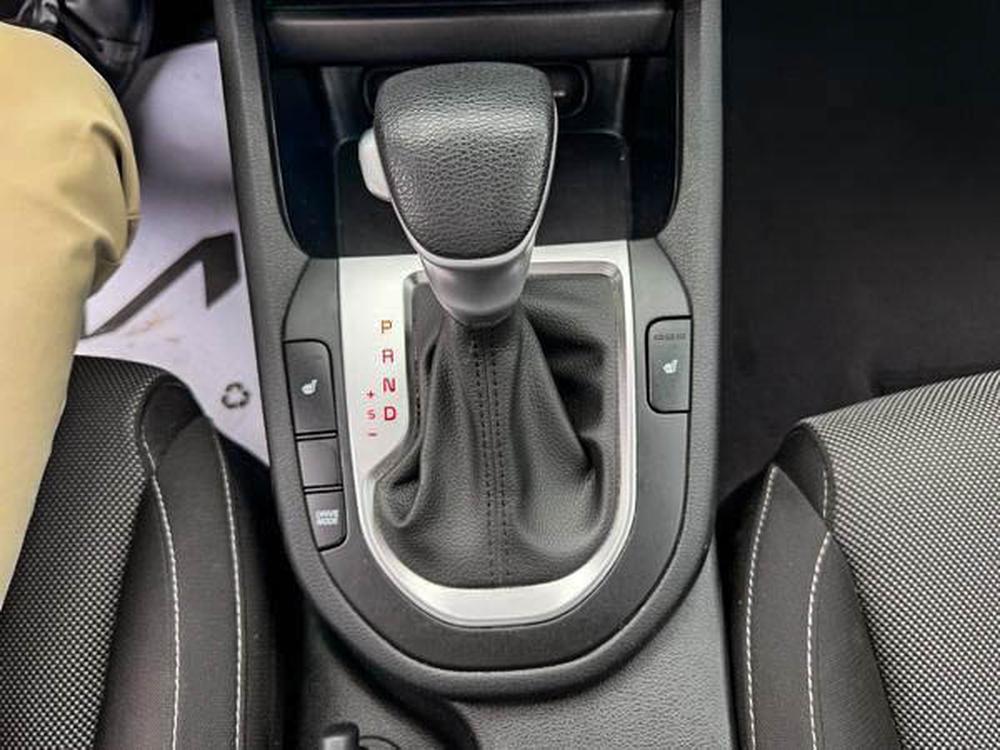 Kia Forte LX 2022 d&rsquo;occasion à vendre - 28