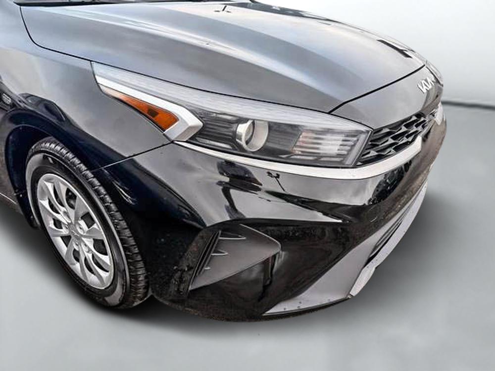 Kia Forte LX 2022 d&rsquo;occasion à vendre - 9