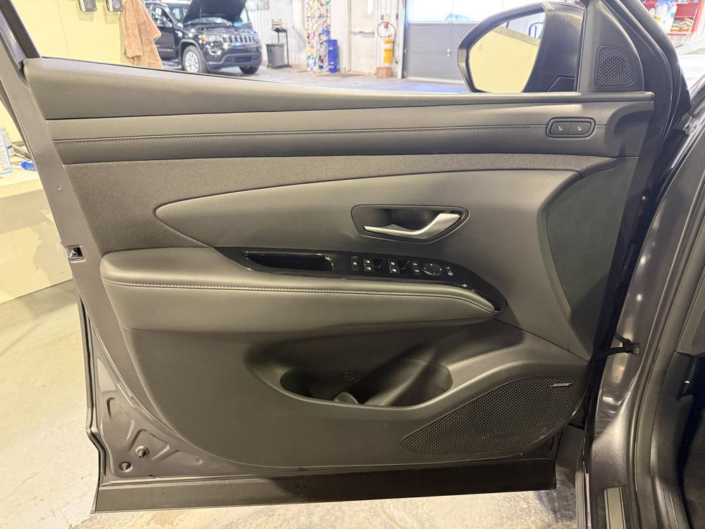 Hyundai Tucson hybride rechargeable Ultimate 2025 d&rsquo;occasion à vendre - 14