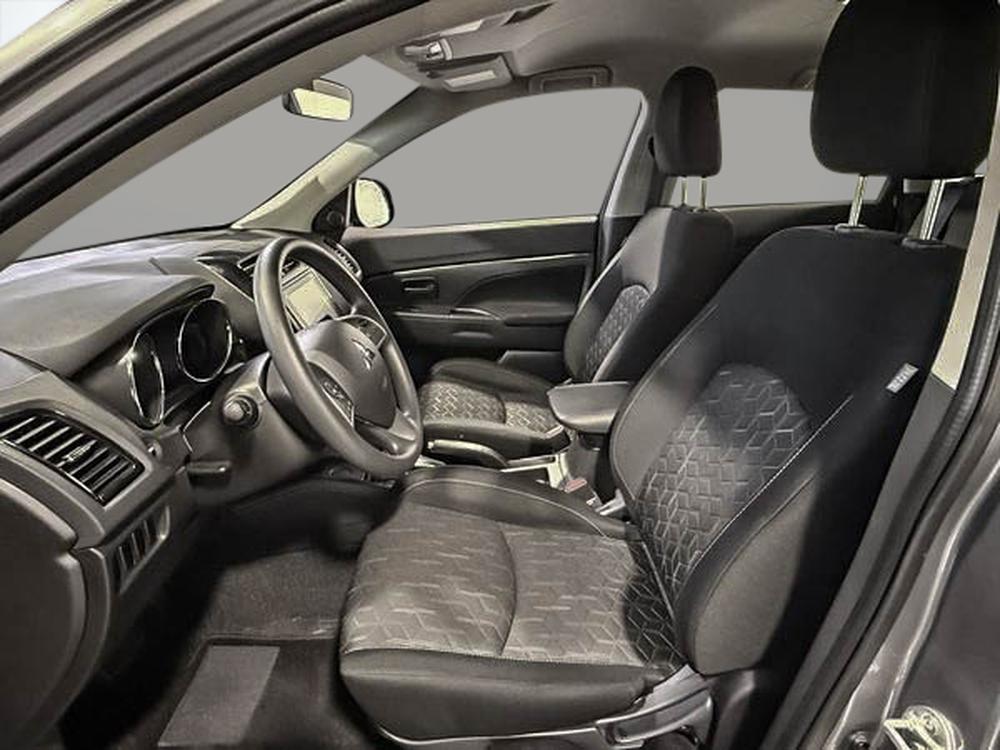 Mitsubishi RVR ES 2024 d&rsquo;occasion à vendre - 16