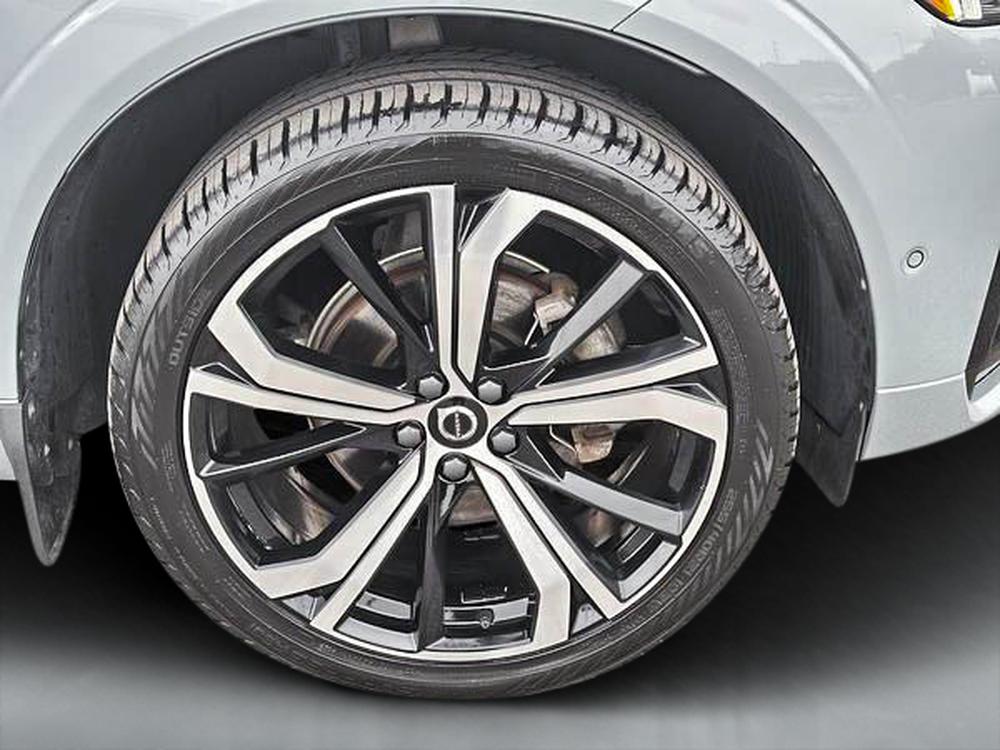 Volvo XC60 B5 ULTIMATE AWD DARK THEME 2024 d&rsquo;occasion à vendre - 9