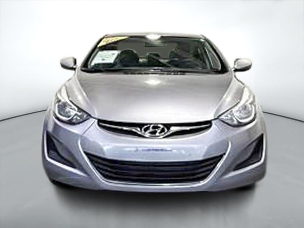 Hyundai Elantra LE 2016 d&rsquo;occasion à vendre - 9
