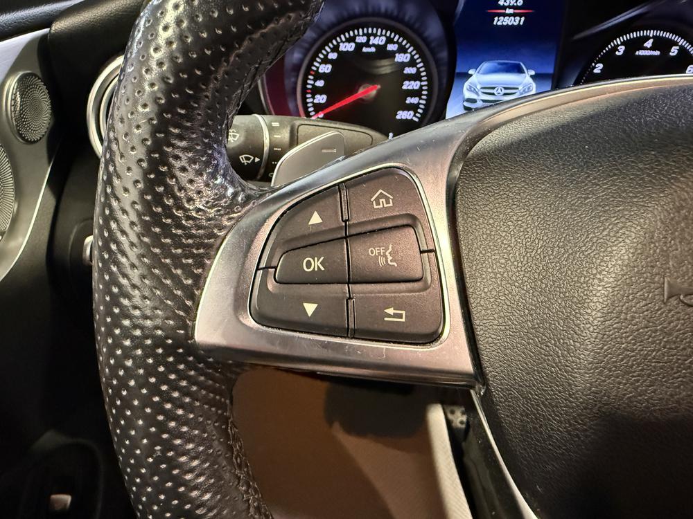 Mercedes-Benz Classe-C 300 2018 d&rsquo;occasion à vendre - 18