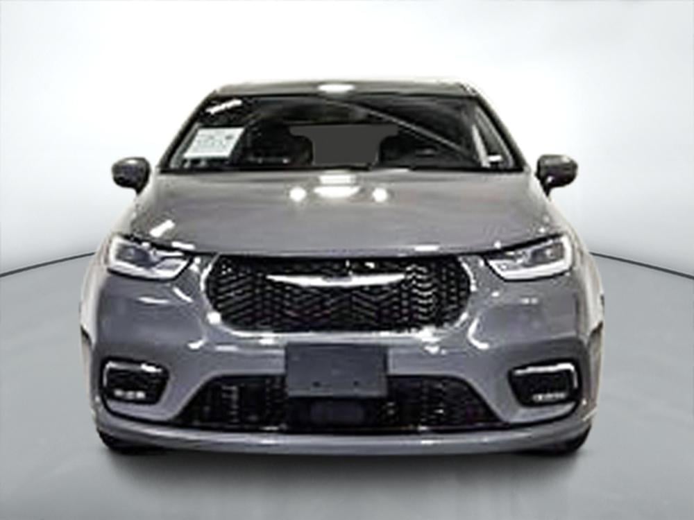 Chrysler Pacifica TOURING 2023 d&rsquo;occasion à vendre - 8