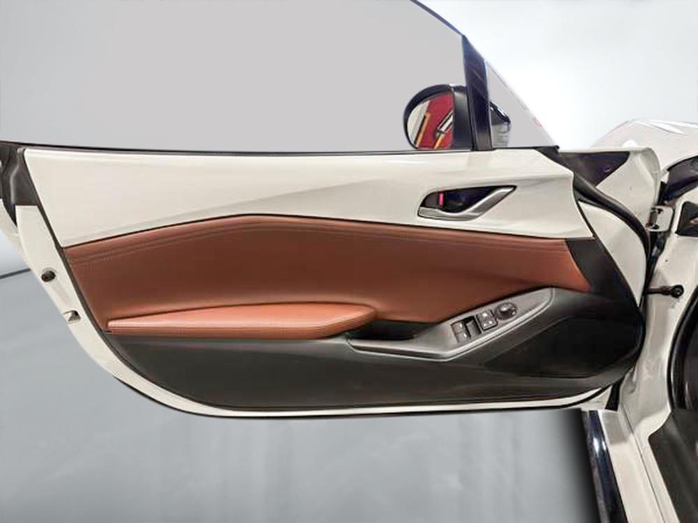 Mazda MX-5 RF GT 2019 d&rsquo;occasion à vendre - 13