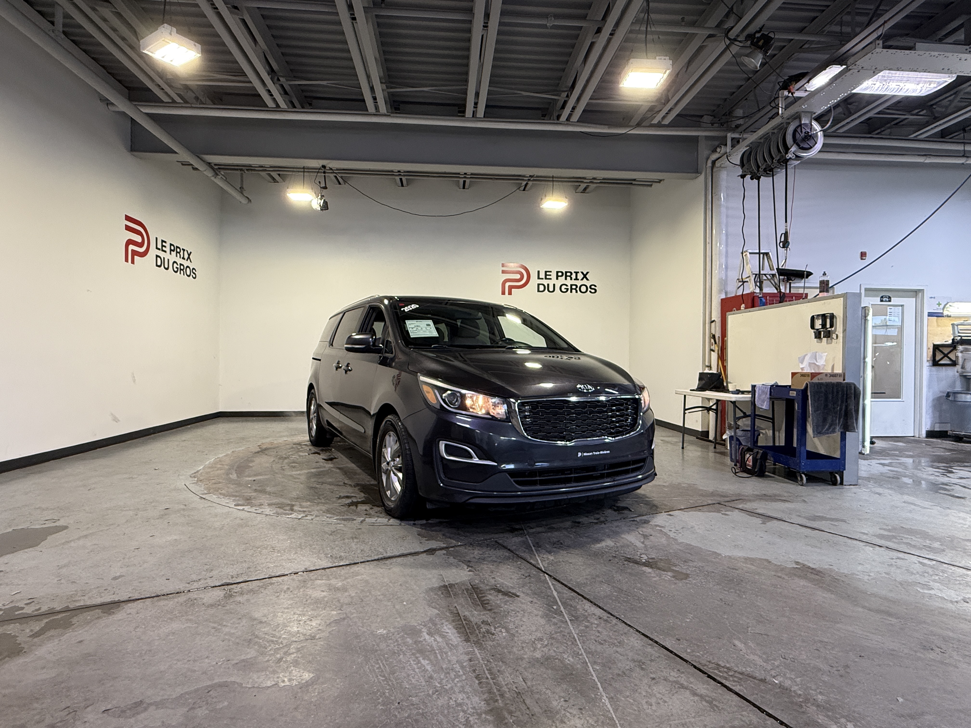 Blue 2020 Kia Sedona Minivan Front-Wheel Drive Automatic
