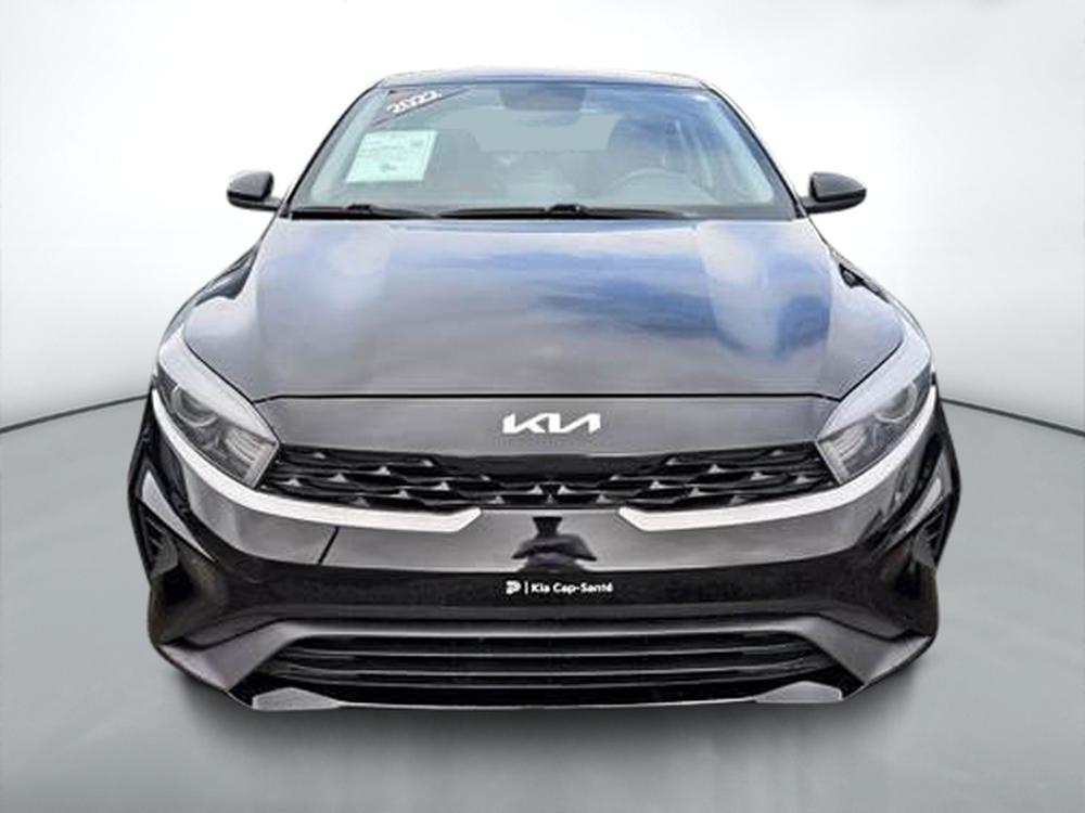 Kia Forte LX 2022 d&rsquo;occasion à vendre - 2