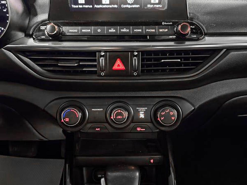 Kia Forte EX 2019 d&rsquo;occasion à vendre - 27