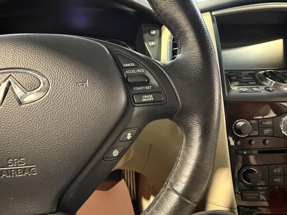 Infiniti QX50 LUXURY 2017 d&rsquo;occasion à vendre - 21