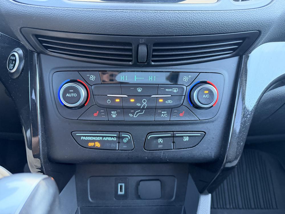 Ford Escape TITANIUM AWD 2017 d&rsquo;occasion à vendre - 33