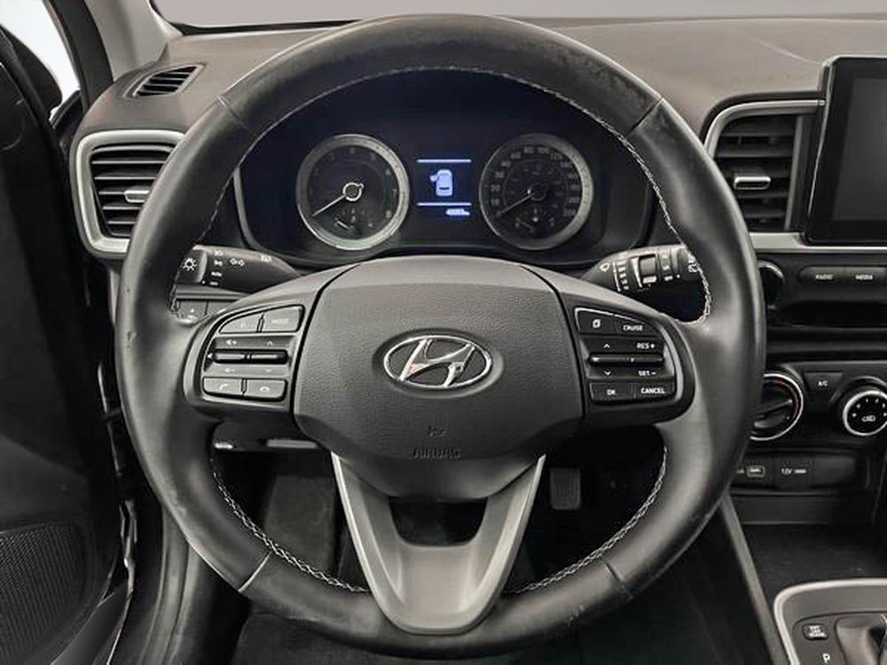 Hyundai Venue Preferred 2022 d&rsquo;occasion à vendre - 14