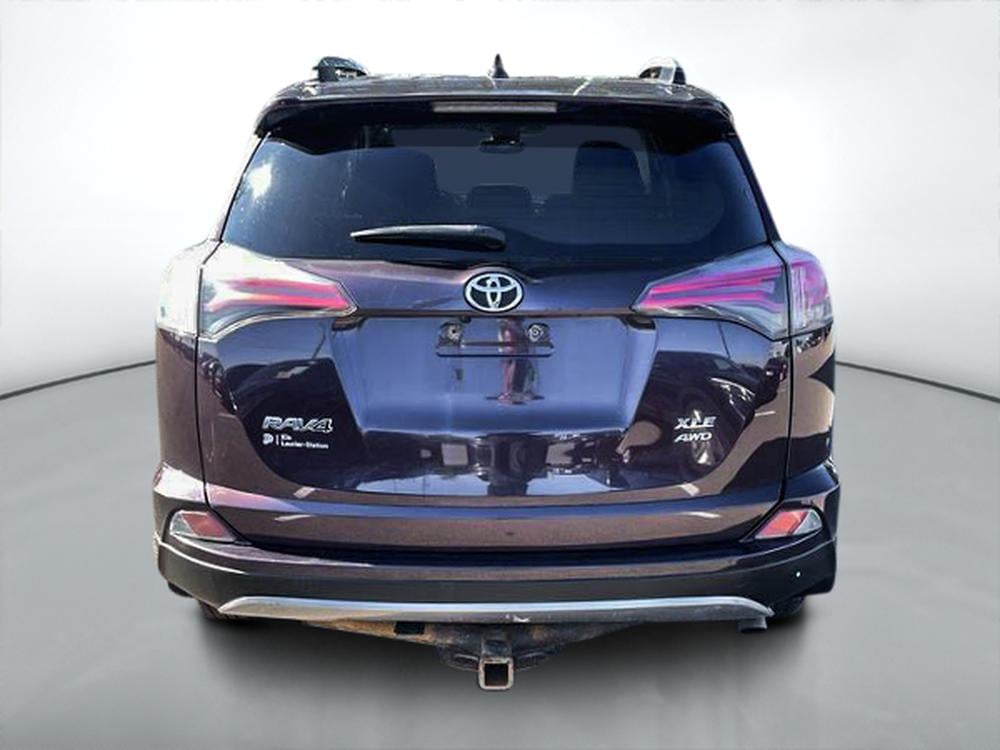 Toyota RAV4 2017 Bourgogne usage à vendre Toyota RAV4 2017 Bourgogne usage à vendre