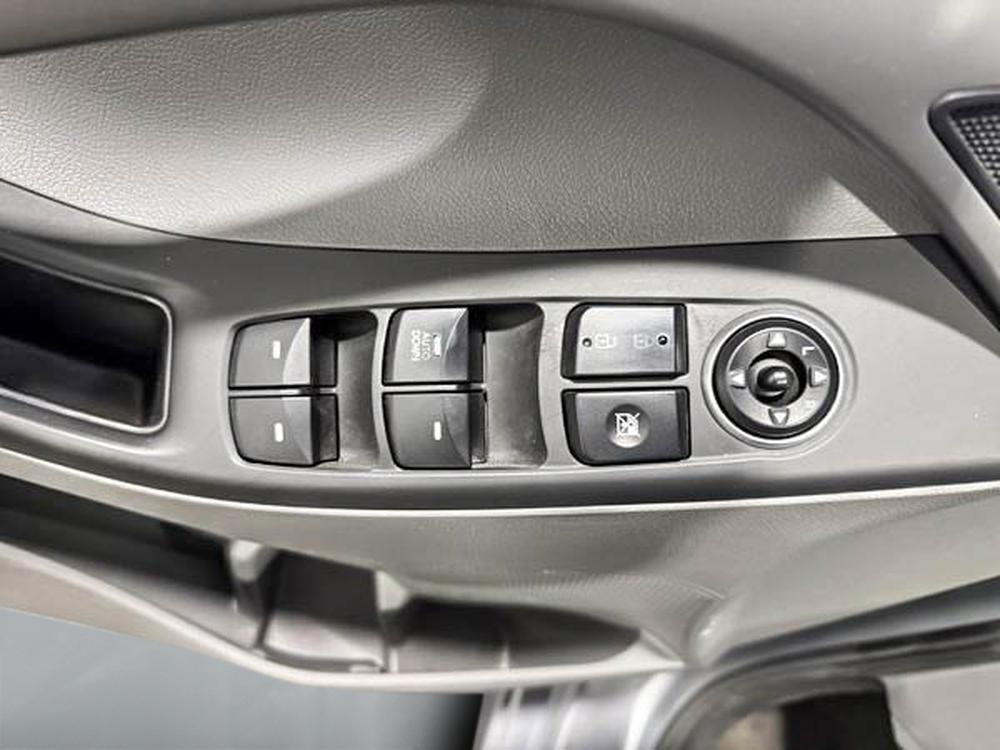 Hyundai Elantra LE 2016 d&rsquo;occasion à vendre - 14