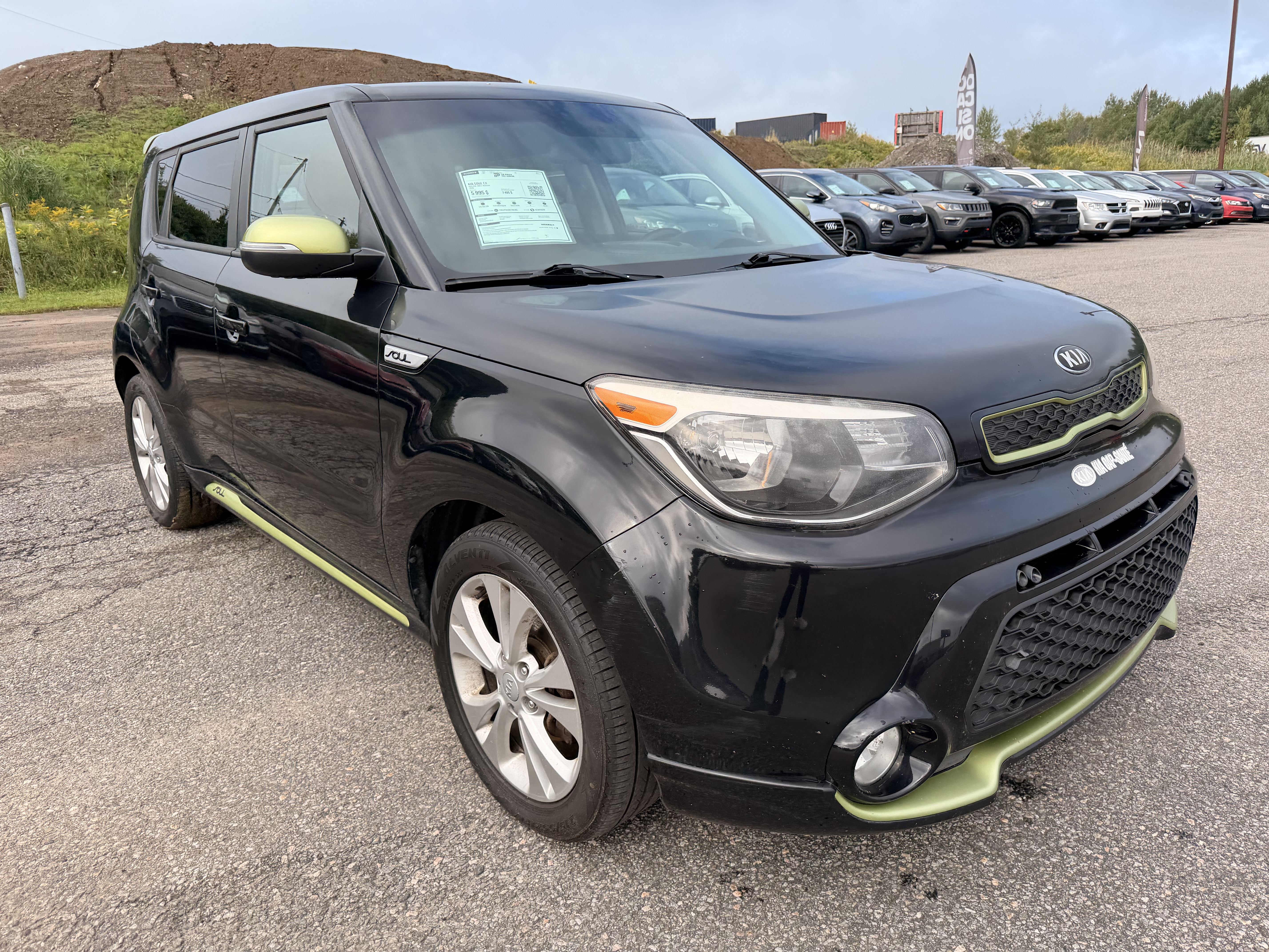 Black 2016 Kia Soul Wagon  Automatic