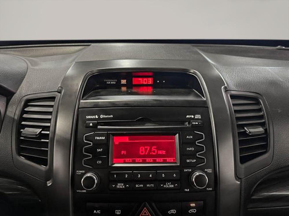 Kia Sorento LX+ 2013 d&rsquo;occasion à vendre - 24