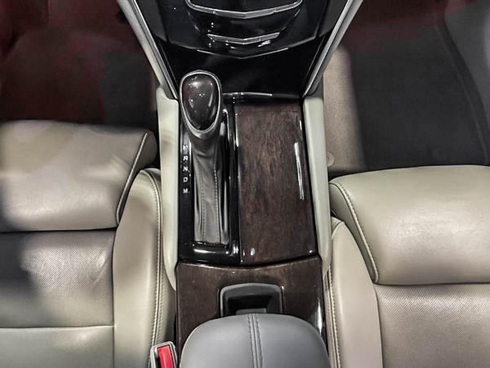 Cadillac XTS luxury 2014 d&rsquo;occasion à vendre - 29