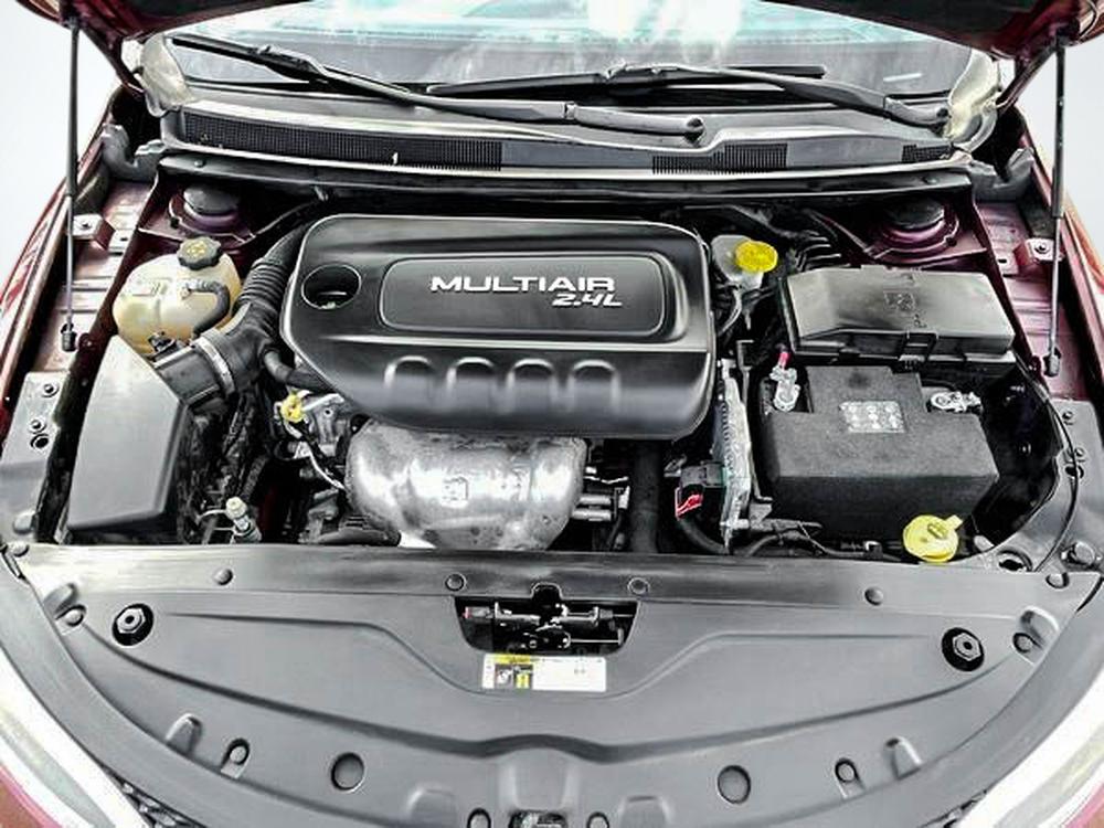 Chrysler 200 LIMITED 2016 d&rsquo;occasion à vendre - 33