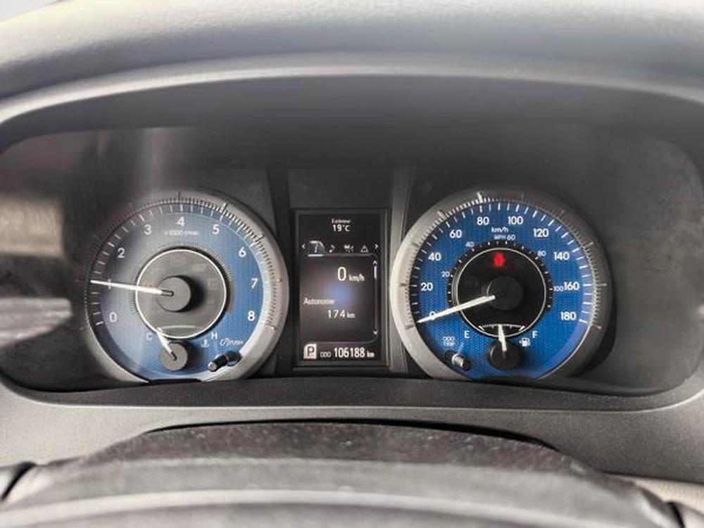 Toyota Sienna LE AWD 2018 d&rsquo;occasion à vendre - 23