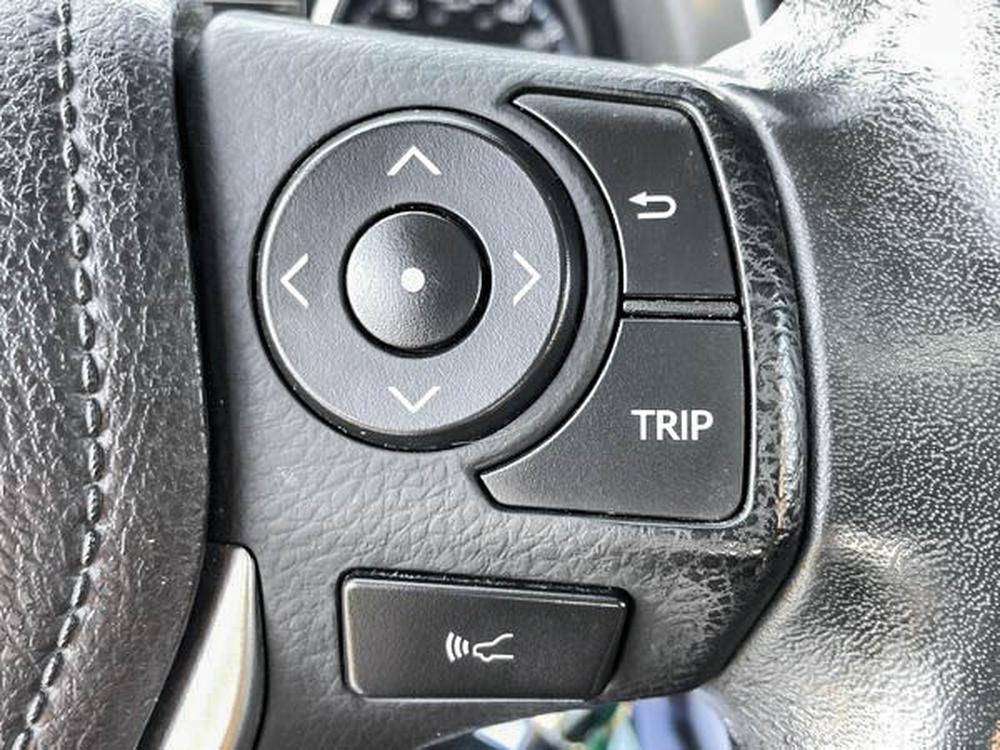 Toyota RAV4 2017 Bourgogne usage à vendre Toyota RAV4 2017 Bourgogne usage à vendre