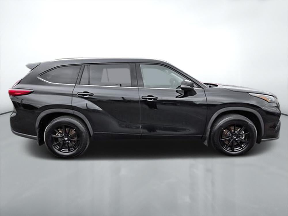 Toyota Highlander 2021 Noir usage à vendre Toyota Highlander 2021 Noir usage à vendre