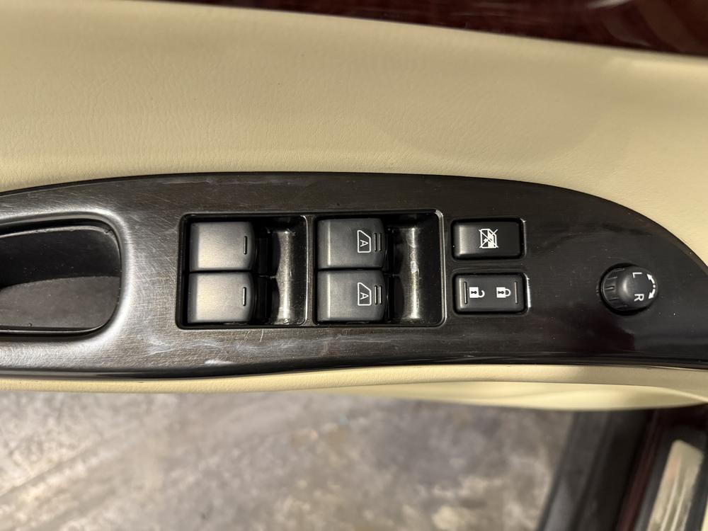 Infiniti QX50 LUXURY 2017 d&rsquo;occasion à vendre - 16