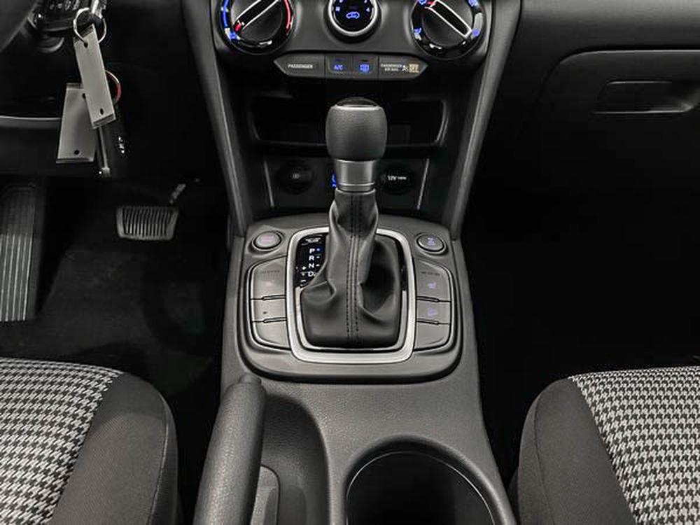 Hyundai Kona Essential AWD 2020 d&rsquo;occasion à vendre - 26