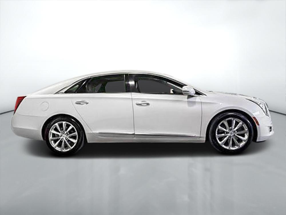 Cadillac XTS luxury 2014 d&rsquo;occasion à vendre - 2