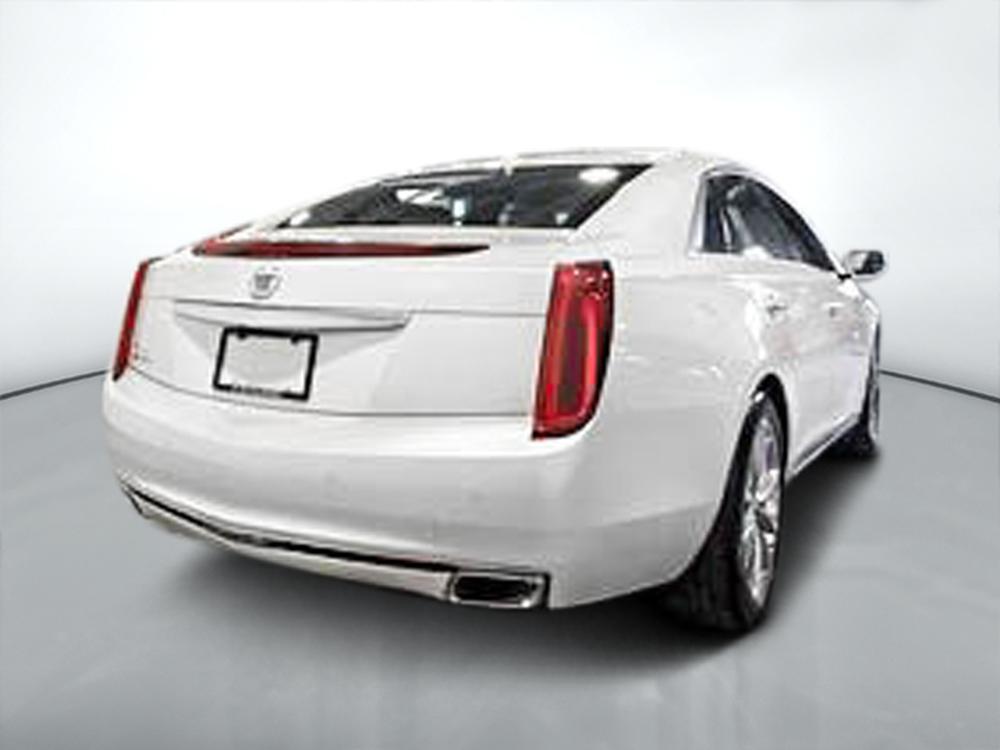 Cadillac XTS luxury 2014 d&rsquo;occasion à vendre - 3