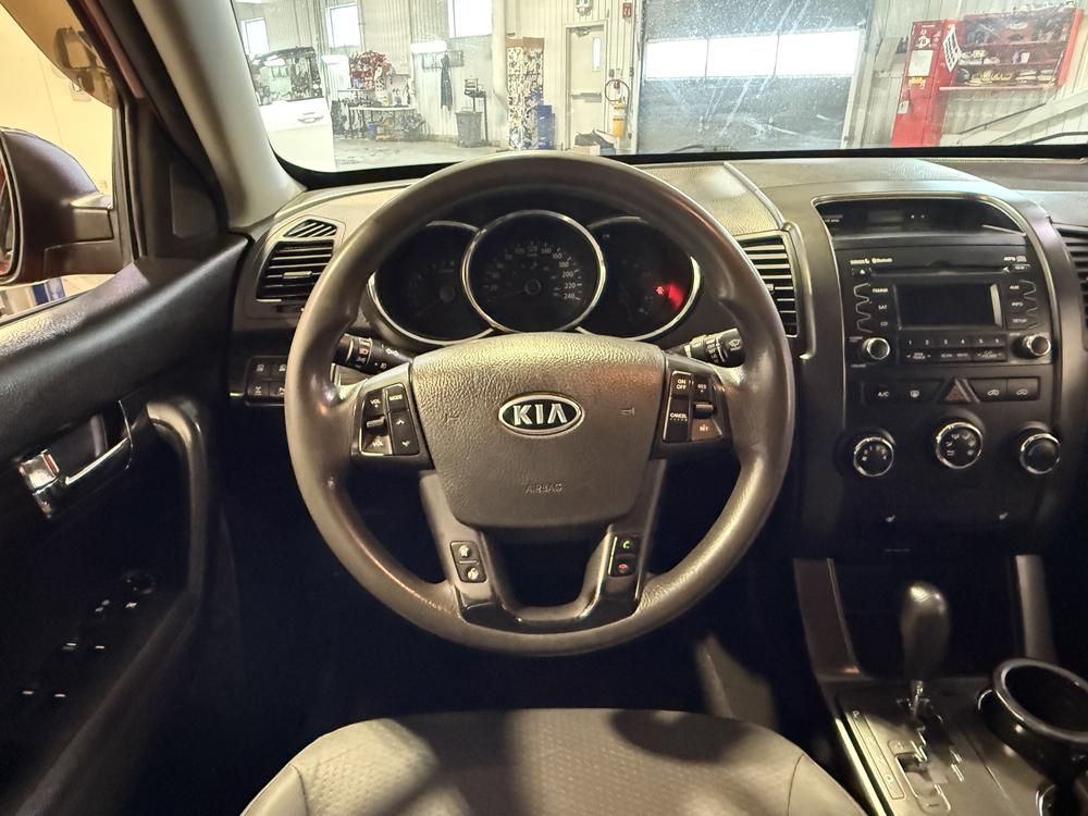 Kia Sorento LX+ 2013 d&rsquo;occasion à vendre - 17