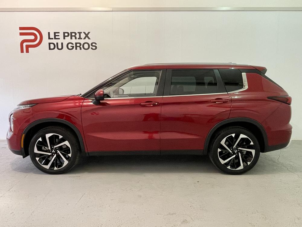 Mitsubishi Outlander SEL AWD / 7 PASSAGERS 2023 d&rsquo;occasion à vendre - 4
