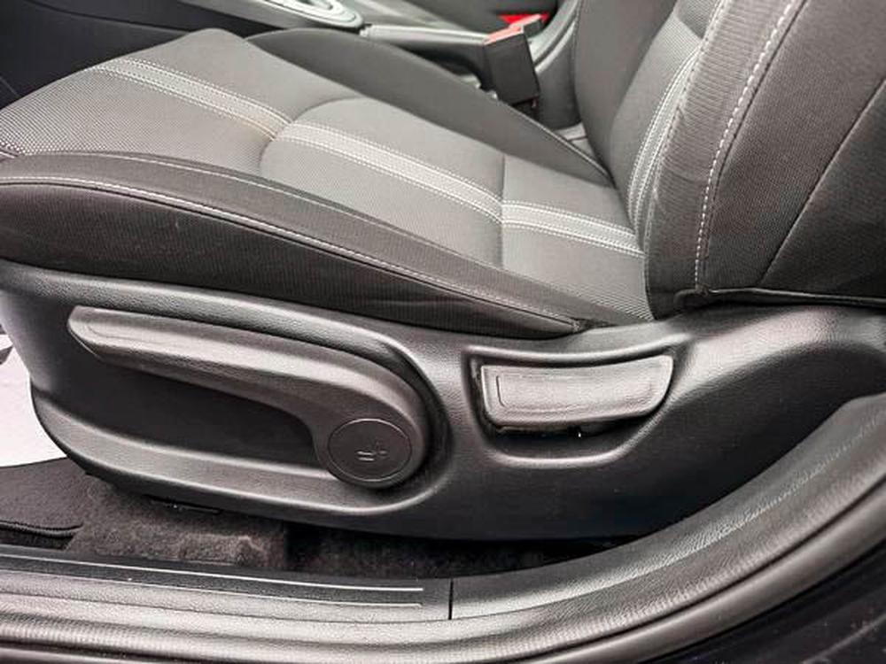 Kia Forte LX 2022 d&rsquo;occasion à vendre - 17