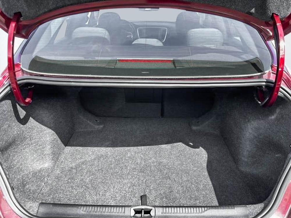 Chrysler 200 LIMITED 2016 d&rsquo;occasion à vendre - 31