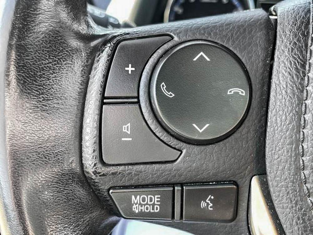 Toyota RAV4 2017 Bourgogne usage à vendre Toyota RAV4 2017 Bourgogne usage à vendre