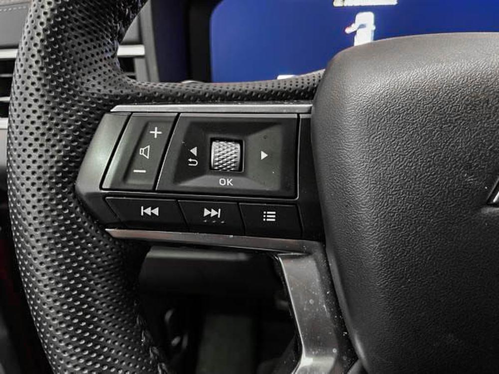 Mitsubishi Outlander SEL AWD / 7 PASSAGERS 2023 d&rsquo;occasion à vendre - 18