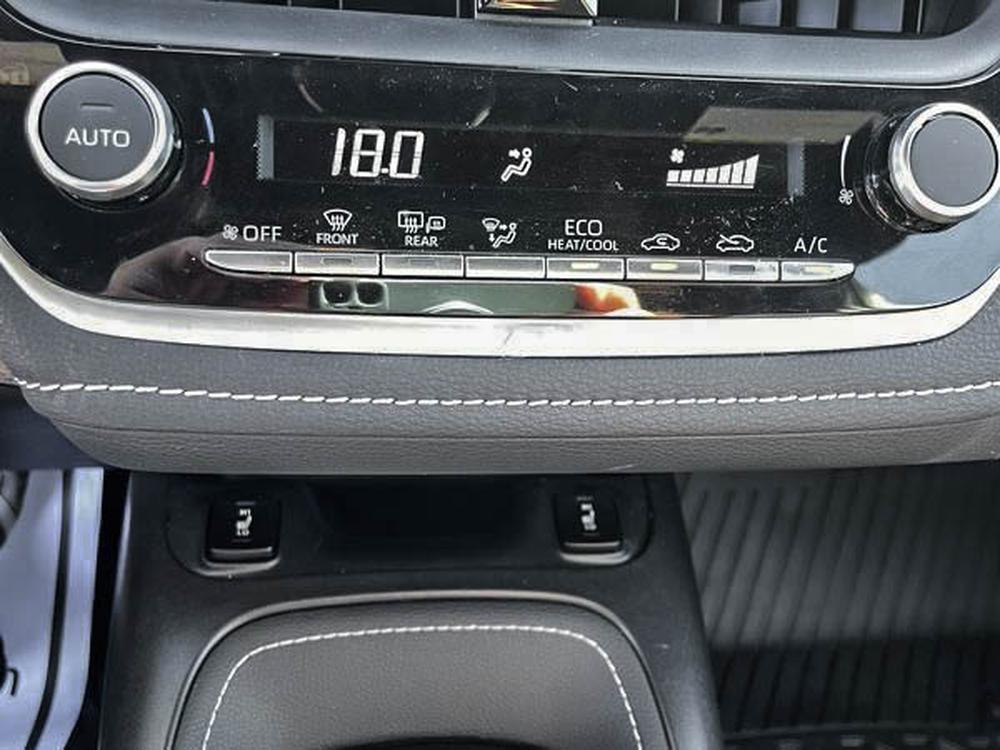 Toyota Corolla à hayon SE 2024 d&rsquo;occasion à vendre - 23