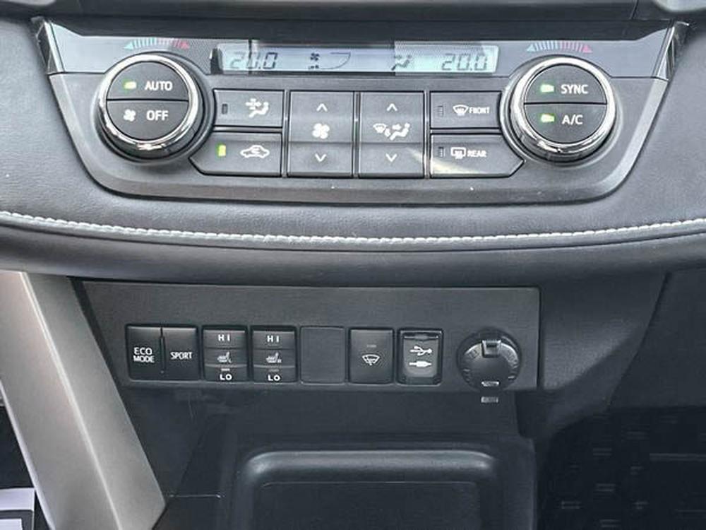 Toyota RAV4 2017 Bourgogne usage à vendre Toyota RAV4 2017 Bourgogne usage à vendre