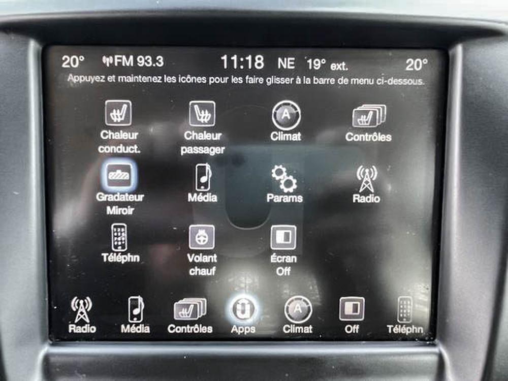 Chrysler 200 LIMITED 2016 d&rsquo;occasion à vendre - 30