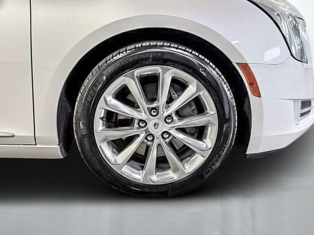 Cadillac XTS luxury 2014 d&rsquo;occasion à vendre - 13