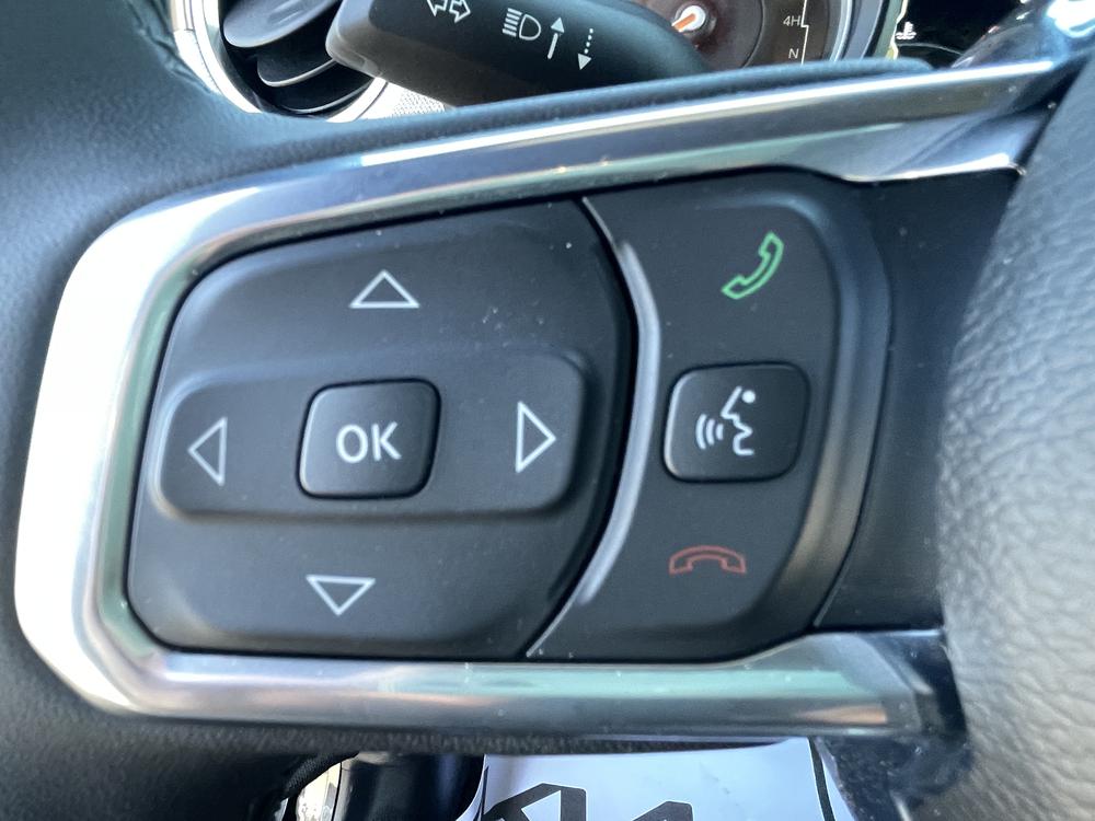 Jeep Wrangler SAHARA 2025 d&rsquo;occasion à vendre - 14