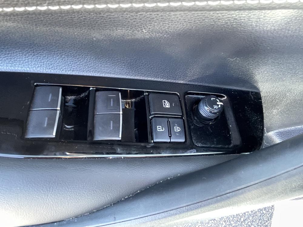 Toyota Corolla à hayon SE 2024 d&rsquo;occasion à vendre - 11