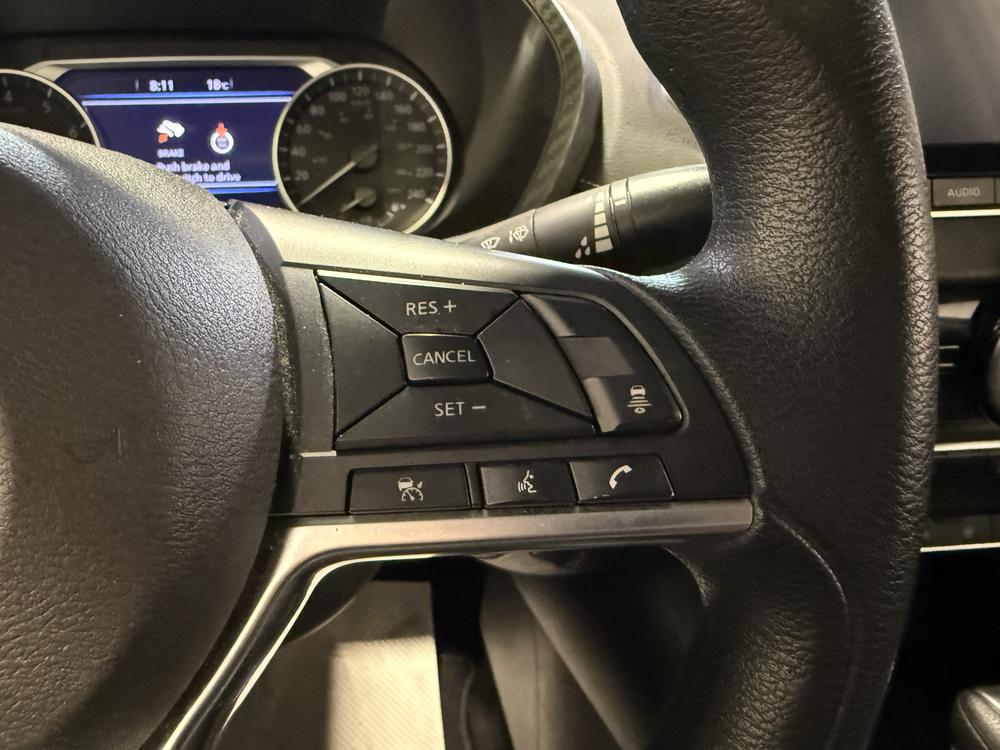 Nissan Sentra SV 2023 d&rsquo;occasion à vendre - 22