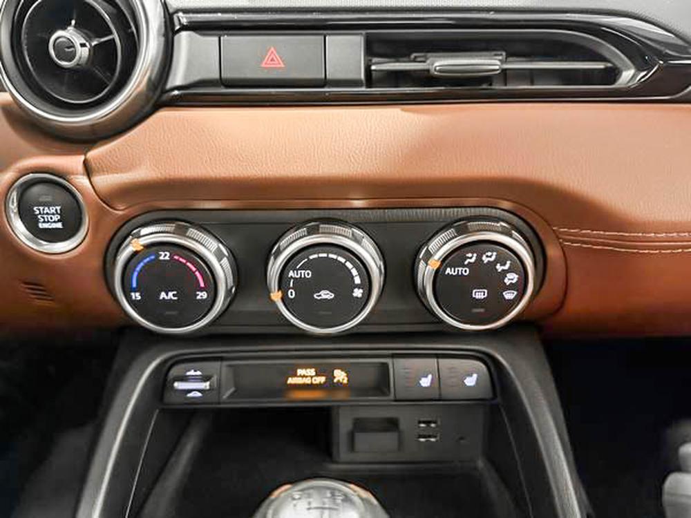 Mazda MX-5 RF GT 2019 d&rsquo;occasion à vendre - 27