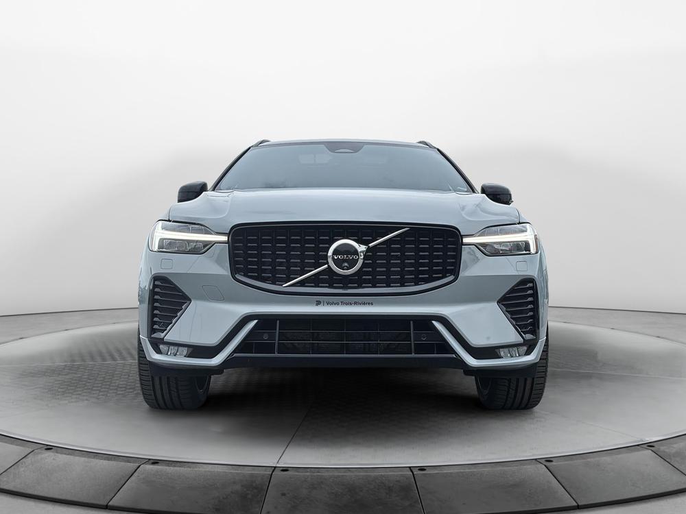 Volvo XC60 B5 ULTIMATE AWD DARK THEME 2024 d&rsquo;occasion à vendre - 2