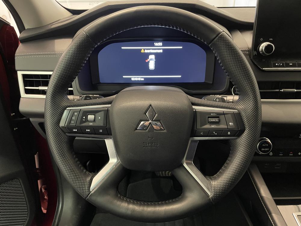 Mitsubishi Outlander SEL AWD / 7 PASSAGERS 2023 d&rsquo;occasion à vendre - 17