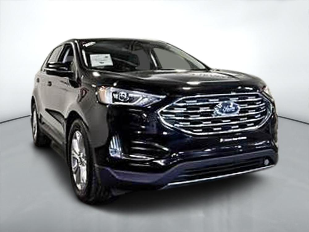 Ford Edge Titanium