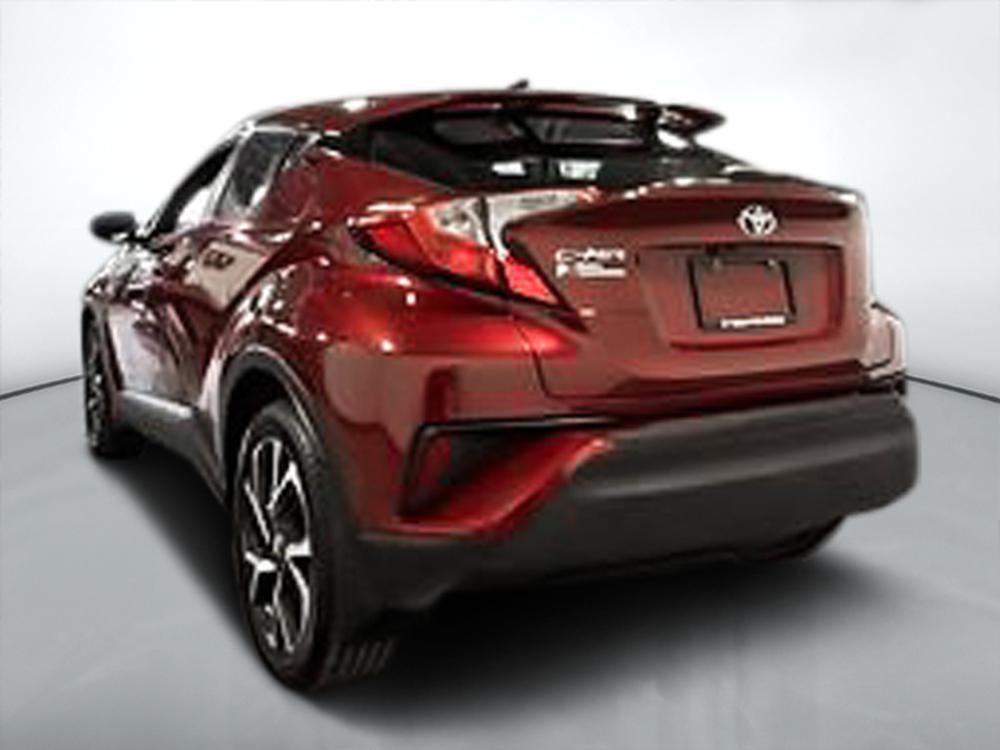 Toyota C-HR XLE 2018 d&rsquo;occasion à vendre - 6