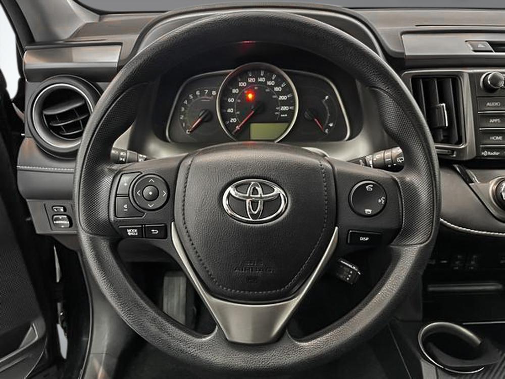 Toyota RAV4 XLE AWD 2015 d&rsquo;occasion à vendre - 14