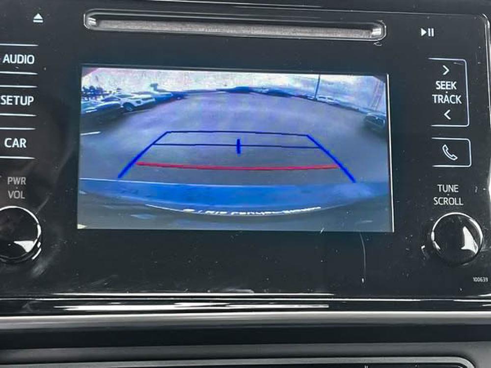 Toyota Corolla LE 2017 d&rsquo;occasion à vendre - 26