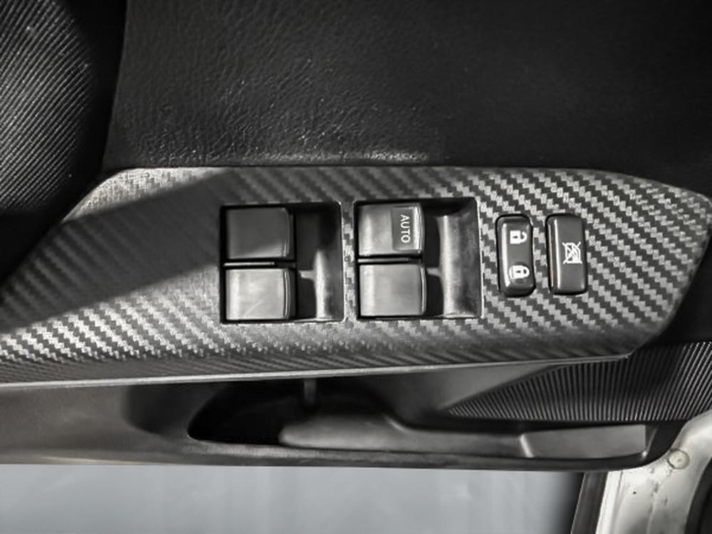 Toyota RAV4 LE 2014 d&rsquo;occasion à vendre - 14